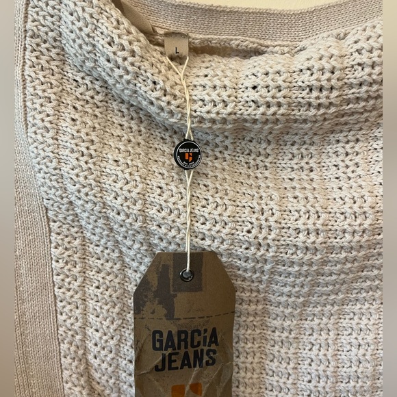 Garcia Jeans Light Weight Poncho - Picture 2 of 3